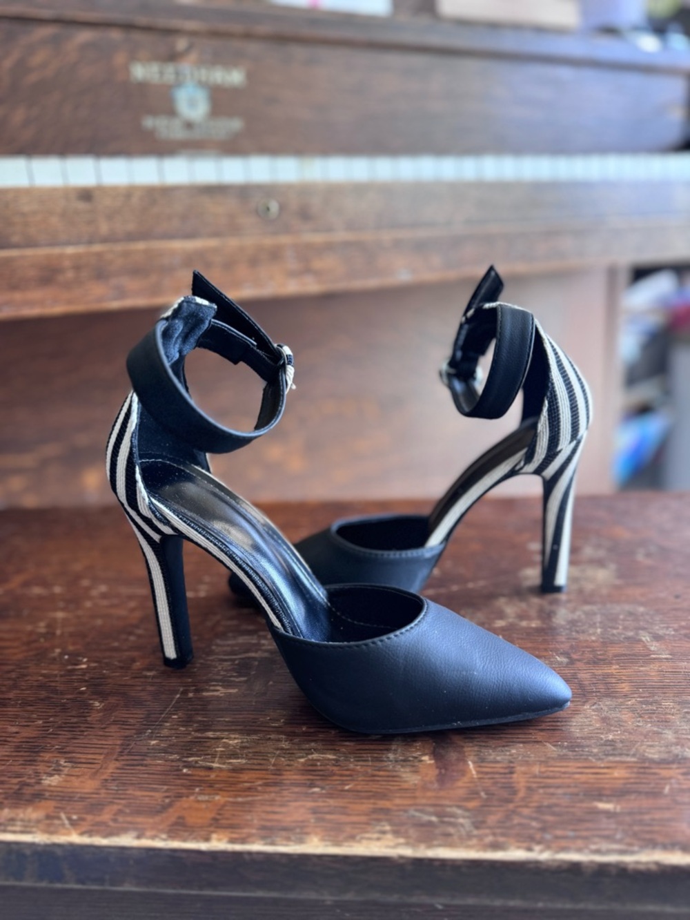 Black Pointed-Toe Ankle-Strap Heels with Striped 4” Heel